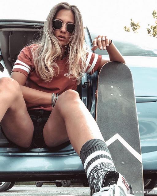 65693_girlsandboards_99425491_677830706393366_1226793257.jpg
